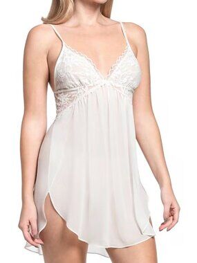 In Bloom by Jonquil In Bloom By Jonquil Sleeveless V-Neck Sheer Chiffon